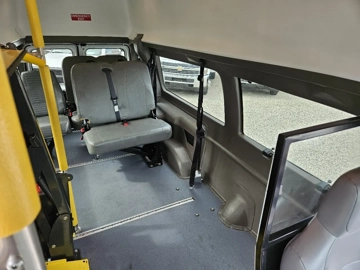 Picture of 2013 Ford E350 Super Duty ADA Shuttle Bus