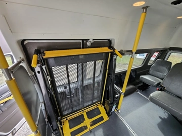 Picture of 2013 Ford E350 Super Duty ADA Shuttle Bus