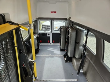 Picture of 2013 Ford E350 Super Duty ADA Shuttle Bus