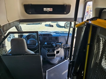 Picture of 2013 Ford E350 Super Duty ADA Shuttle Bus