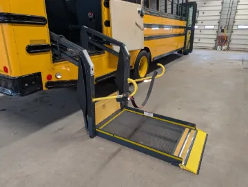 2018 Thomas C2 48P ADA
