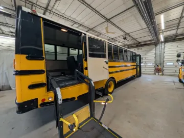 2018 Thomas C2 48P ADA