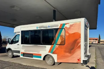 Picture of 2019 Ford T350 Glaval 14P