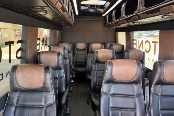 Picture of 2018 Sprinter 3500 4X4 LA West 14P