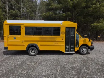 Picture of 2020 Chevrolet Trans Tech ADA School Bus