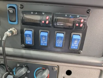 2018 Thomas C2 33P ADA