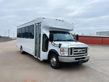 Picture of 2019 Ford E-450 Shuttle Bus