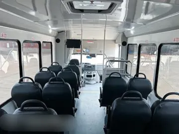 Picture of 2019 Ford E-450 Shuttle Bus