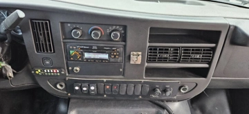 Picture of 2015 Chevrolet 4500 ADA Shuttle Bus