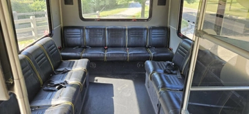 Picture of 2014 Chevrolet 4500 Shuttle Bus