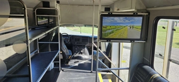Picture of 2014 Chevrolet 4500 Shuttle Bus