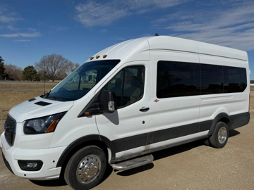 Picture of 2024 Ford Transit Diamond Passenger Van
