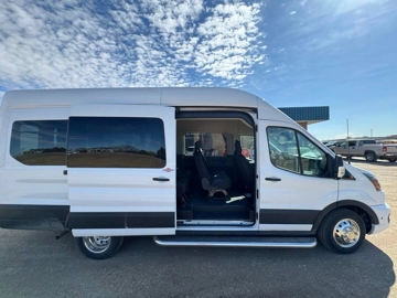 Picture of 2024 Ford Transit Diamond Passenger Van