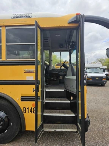 Picture of 2014 Thomas HDX-RE School Bus