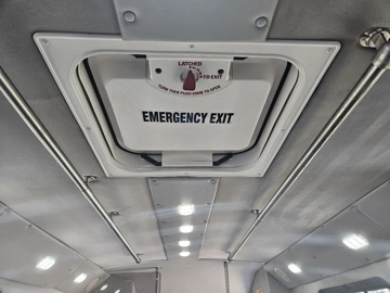 Picture of 2016 Ford F-450 SD ADA Shuttle Bus