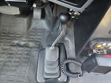 Picture of 2016 Ford F-450 SD ADA Shuttle Bus