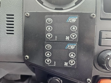 Picture of 2015 Ford F-550 Shuttle Bus
