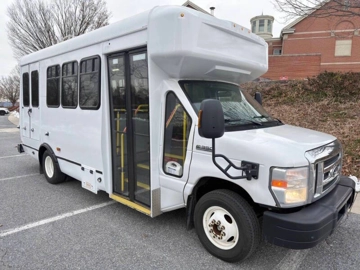 Picture of 2018 Ford E-Series E-350 SD ADA Shuttle Bus