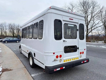 Picture of 2018 Ford E-Series E-350 SD ADA Shuttle Bus