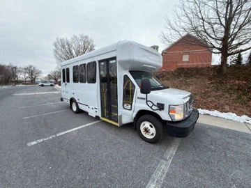Picture of 2018 Ford E-Series E-350 SD ADA Shuttle Bus