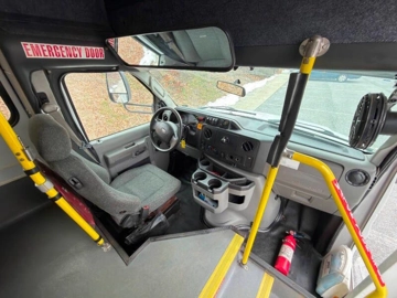 Picture of 2018 Ford E-Series E-350 SD ADA Shuttle Bus