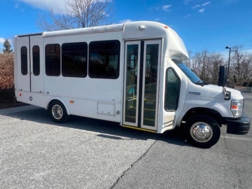 Picture of 2018 Ford E-Series E-450 SD ADA Shuttle Bus