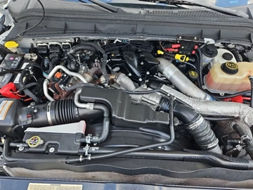 Picture of 2016 Ford F-550 Shuttle Bus