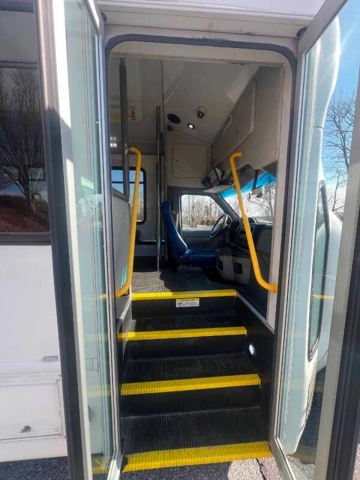 Picture of 2018 Ford E-Series E-450 SD ADA Shuttle Bus