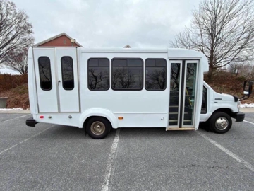 Picture of 2014 Ford E-350 SD ADA Shuttle Bus