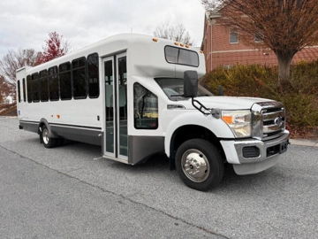 Picture of 2011 Ford F-550 Super Duty ADA Shuttle Bus