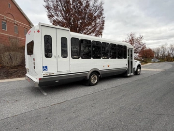 Picture of 2011 Ford F-550 Super Duty ADA Shuttle Bus