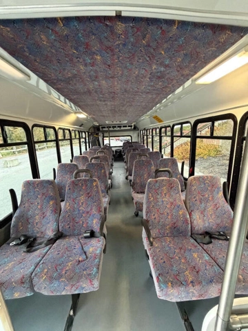 Picture of 2011 Ford F-550 Super Duty ADA Shuttle Bus