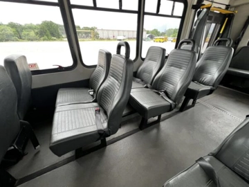 Picture of 2016 Ford F550 Starcraft Shuttle Bus