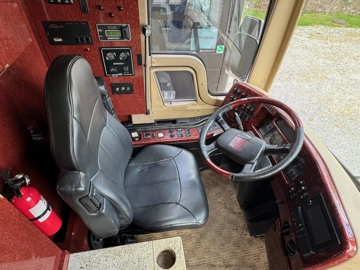 Picture of 2007 Prevost XLII Motorcoach Conversion