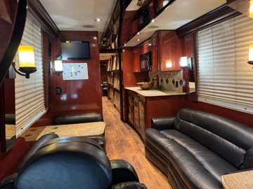Picture of 2007 Prevost XLII Motorcoach Conversion