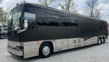 Picture of 2007 Prevost XLII Motorhome