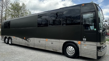 Picture of 2007 Prevost XLII Motorhome