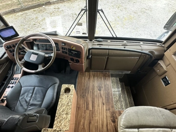 Picture of 2007 Prevost XLII Motorhome