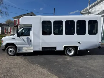 2025 Ford E-350 Diamond Coach ADA Shuttle