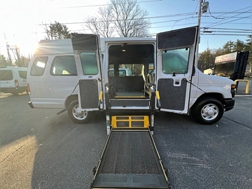 Picture of 2014 Ford E250 ADA Passenger Van