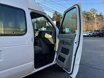Picture of 2014 Ford E250 ADA Passenger Van