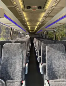 2010 Volvo 9700 54P Coach