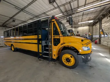 2018 Thomas C2 45P ADA AC