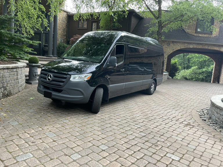 Picture of 2021 Mercedes Benz 2500 170 Ext Sprinter