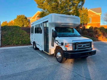 Picture of 2018 Ford E-Series E-350 SD ADA Shuttle Bus