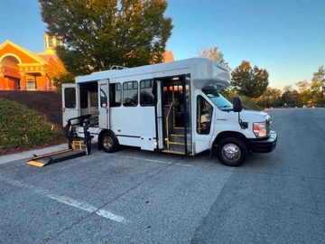 Picture of 2018 Ford E-Series E-350 SD ADA Shuttle Bus
