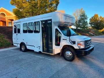 Picture of 2018 Ford E-Series E-350 SD ADA Shuttle Bus