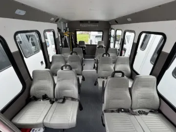 2026 Ford E450 Diamond Coach 12P ADA