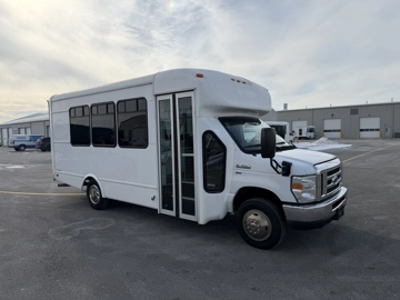 Picture of 2017 Starcraft E350 Shuttle Bus