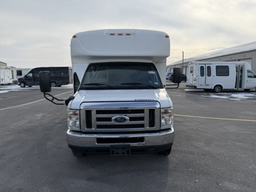 Picture of 2017 Starcraft E350 Shuttle Bus